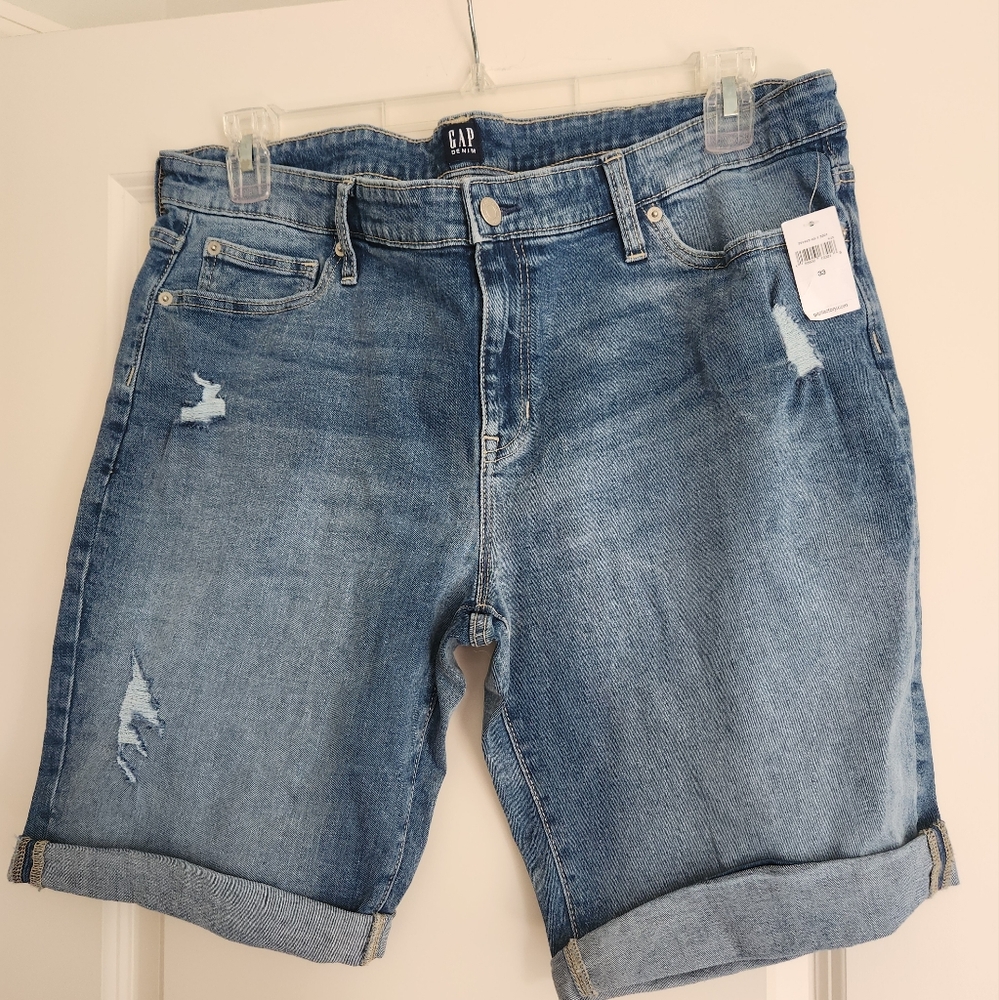 Gap Bermuda Shorts New